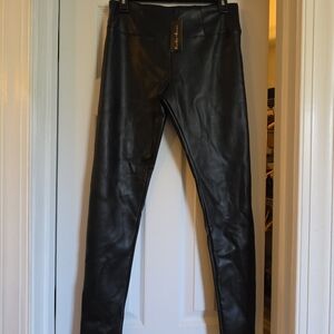 High-Rise Faux Leather Leggings - Black